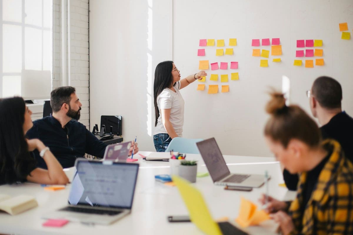 Social Scheduling